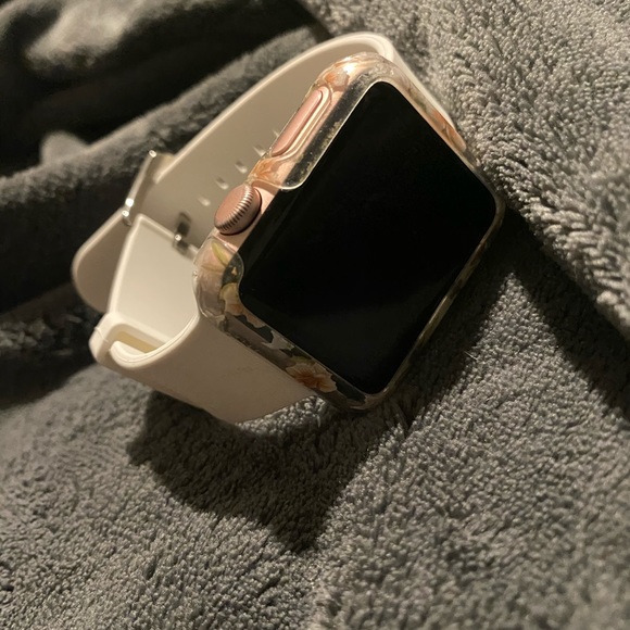Apple Watch Case & Wristband - Picture 1 of 5